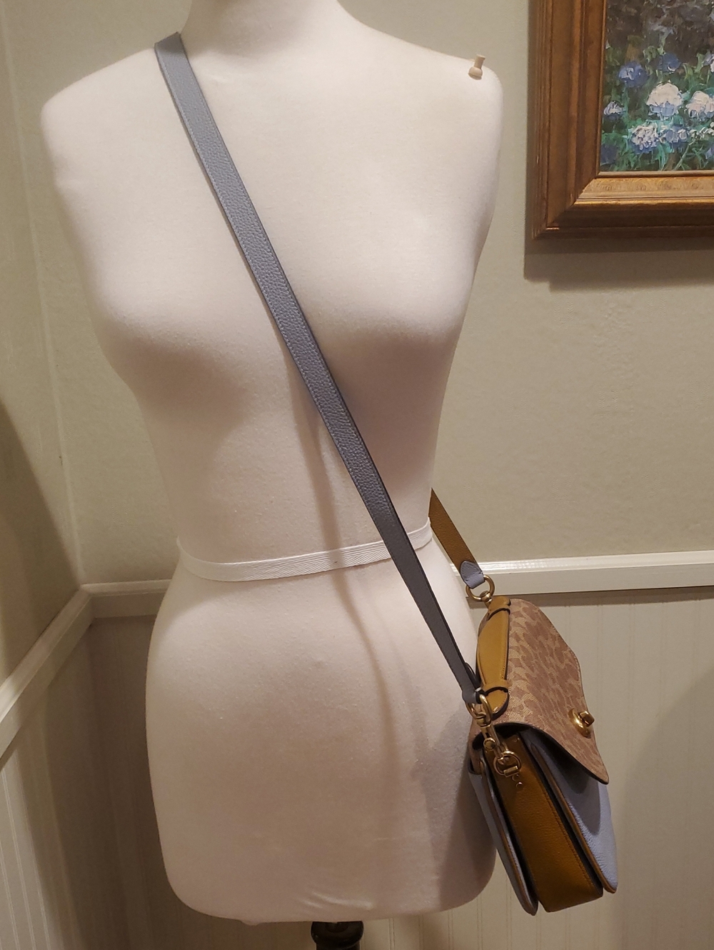 Like NEW Coach Cassie Signature Colorblock Crossbody - Picture 4 of 12